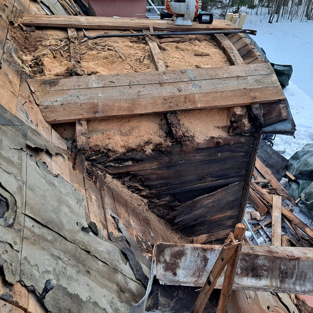 Tiilikatto oli vuotanut Nurmijärvellä